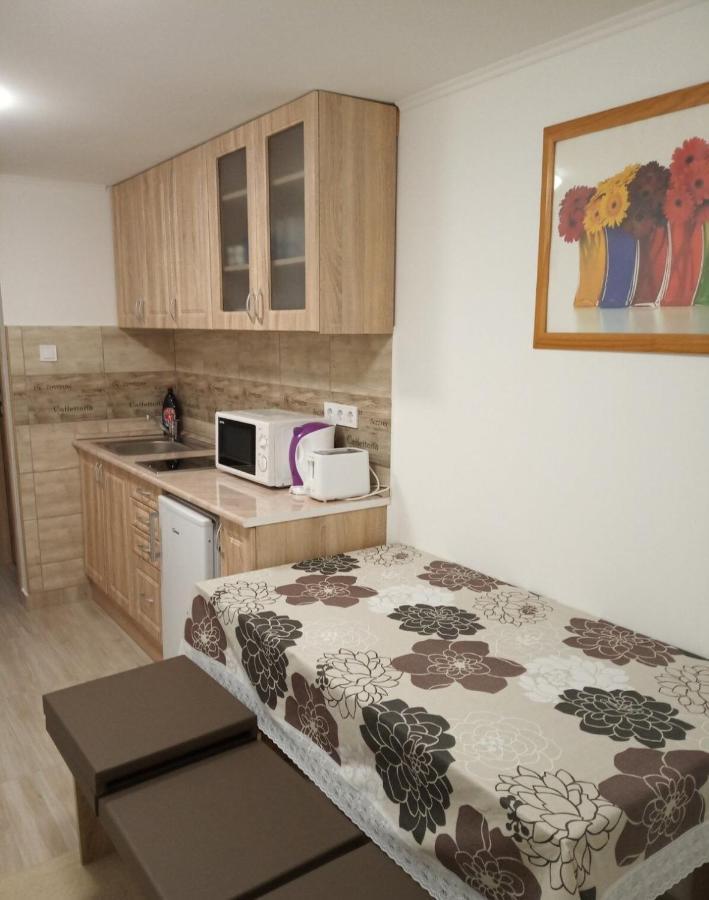 Rita-Var Szallashely Nyíregyháza Exteriör bild